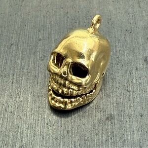 ☠️14k sold gold skull charm☠️large & kinetic☠️